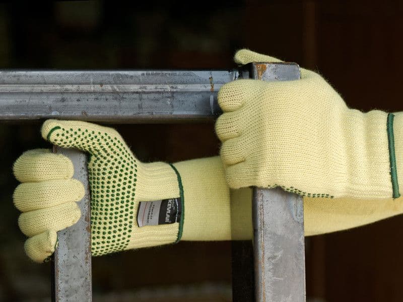 Zalety rękawic kevlarowych